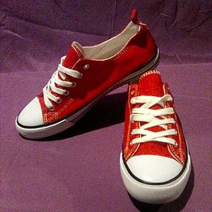 Womens shoes size 10